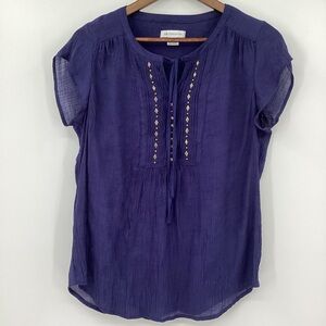 Liz Claiborne Women's Navy Blouse with Gold Accents